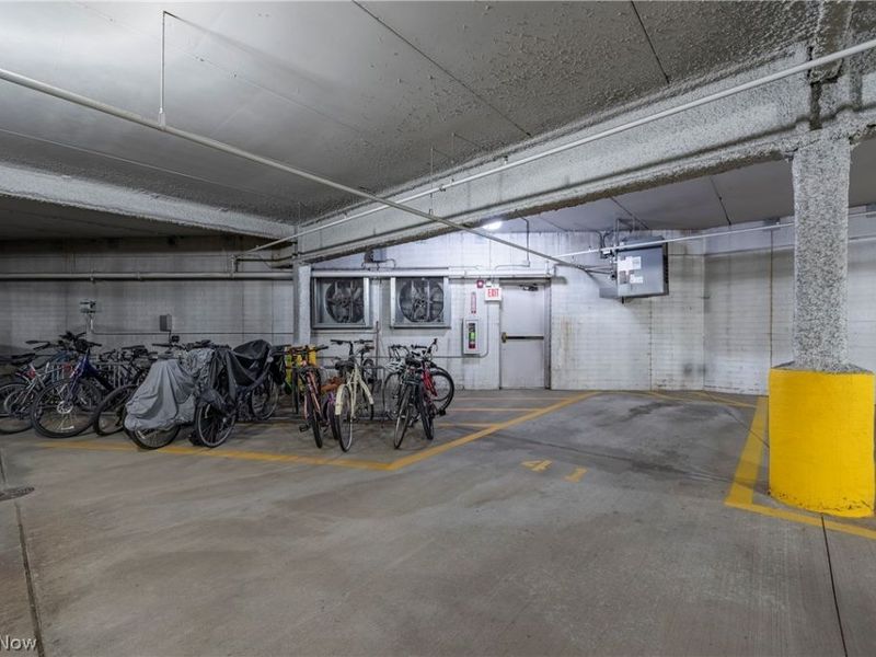 16800 Van Aken Boulevard , Unit 413, Shaker Heights, OH 44120 Photo 40