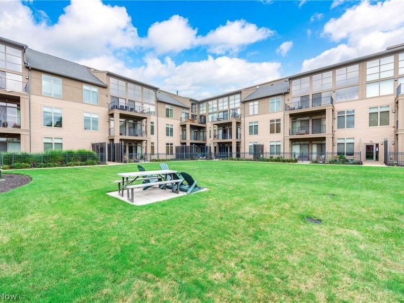 16800 Van Aken Boulevard , Unit 413, Shaker Heights, OH 44120 Photo 41