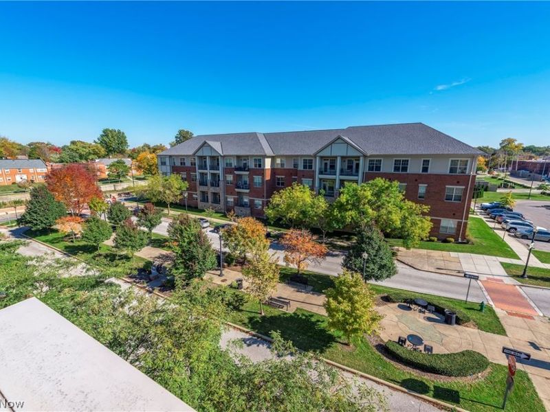 16800 Van Aken Boulevard , Unit 413, Shaker Heights, OH 44120 Photo 42