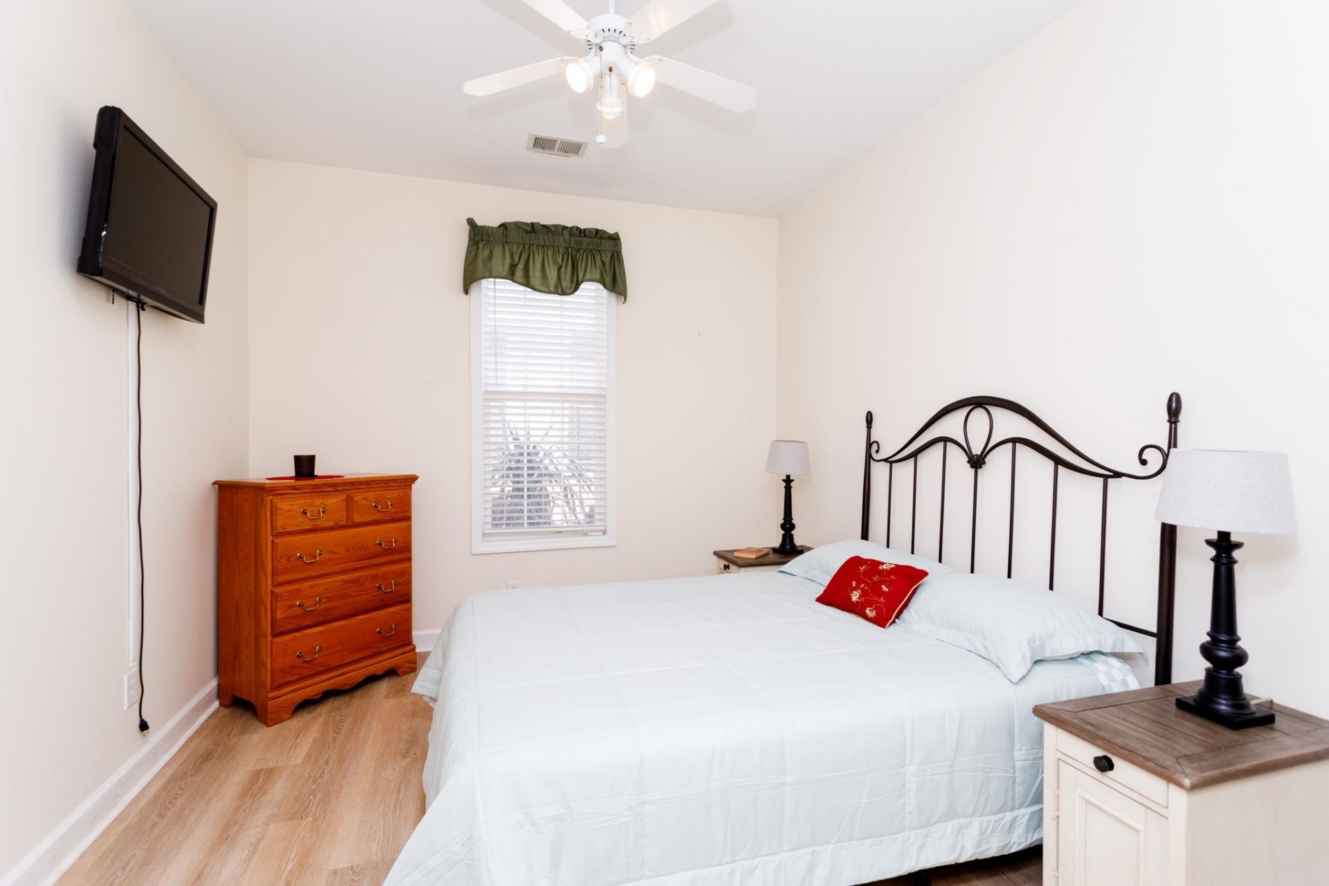 2602 Clearwater St. Photo 22