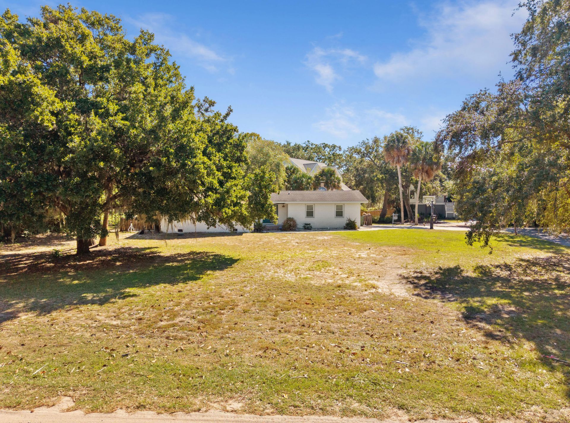 3400 Waterway Boulevard Photo 2