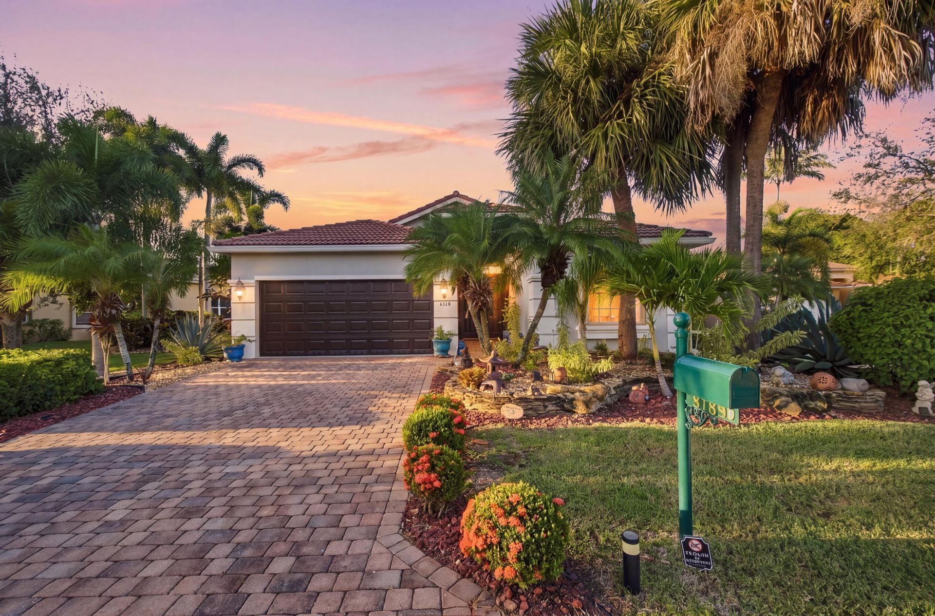 8189 Parini Way, Lake Worth, FL 33467 Photo