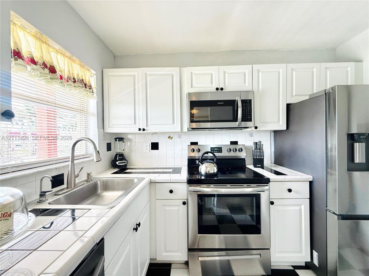 7891 N Sunrise Lakes Dr , Unit 310, Sunrise, FL 33322 Photo