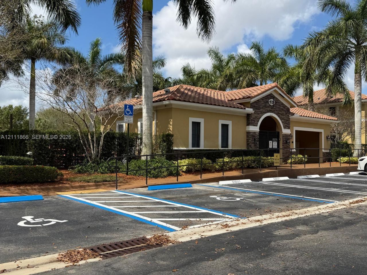 12350 S Village Cir , Davie, FL 33325 Photo