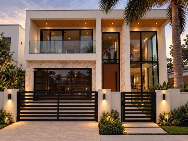 1117 NE 2nd St, Fort Lauderdale, FL 33301