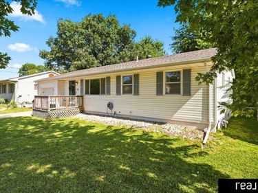 213 Wendover Drive, Council Bluffs, IA 51503