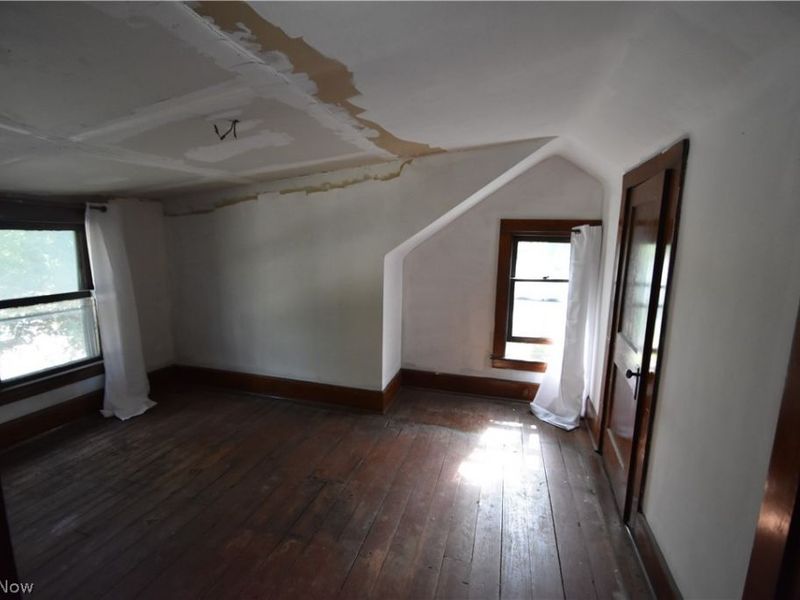 438 Bennington Avenue, Youngstown, OH 44505 Photo 10