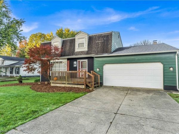 6566 Stoney Ridge Road, North Ridgeville, OH 44039