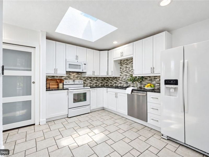 20368 Westwood Drive, Strongsville, OH 44149 Photo 6
