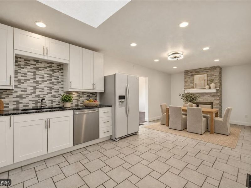 20368 Westwood Drive, Strongsville, OH 44149 Photo 7