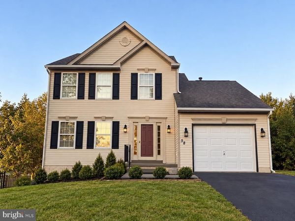 58 LACOSTA BOULEVARD , MARTINSBURG, WV 25405