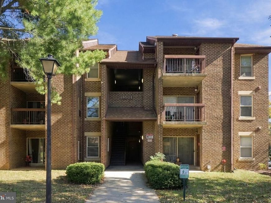 18501 Sweet Autumn Drive , Unit 302, Gaithersburg, MD 20879 Main Photo