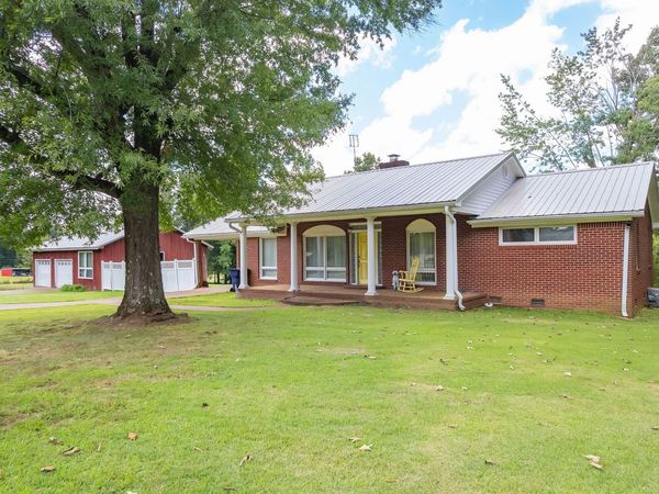 34270 Highway 104 S, Sardis, TN 38371