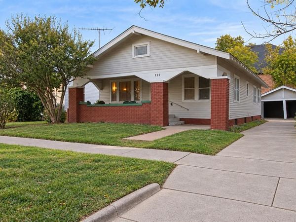 121 S University Boulevard, Norman, OK 73069