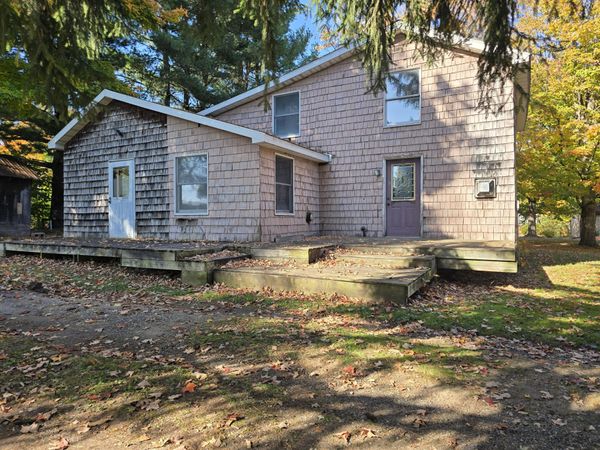 187 W Ferney Street, Clarksville, MI 48815