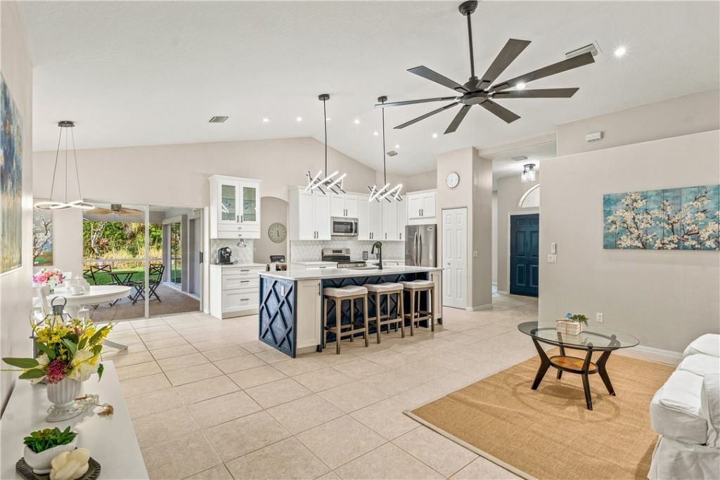 8165 126th Place, Sebastian, FL 32958 Photo