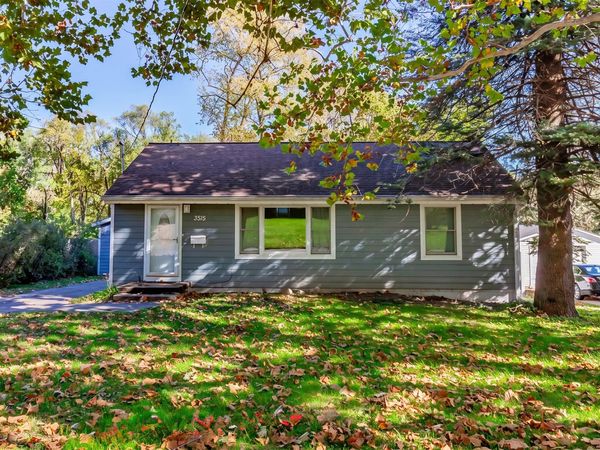 3515 64th Street , Urbandale, IA 50322