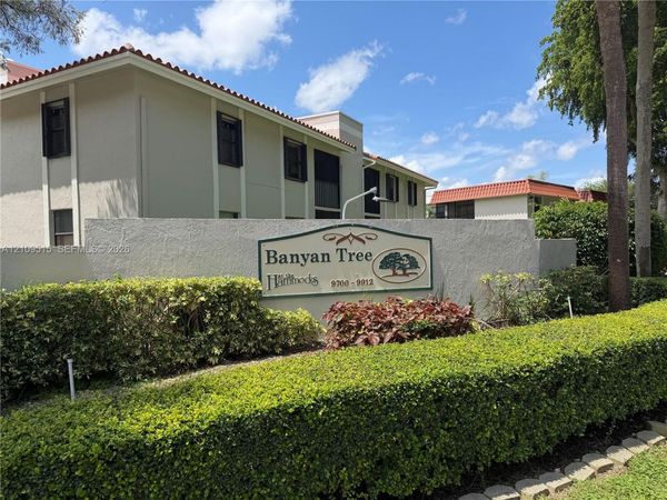 9714 Hammocks Blvd , Unit 201-29, Miami, FL 33196