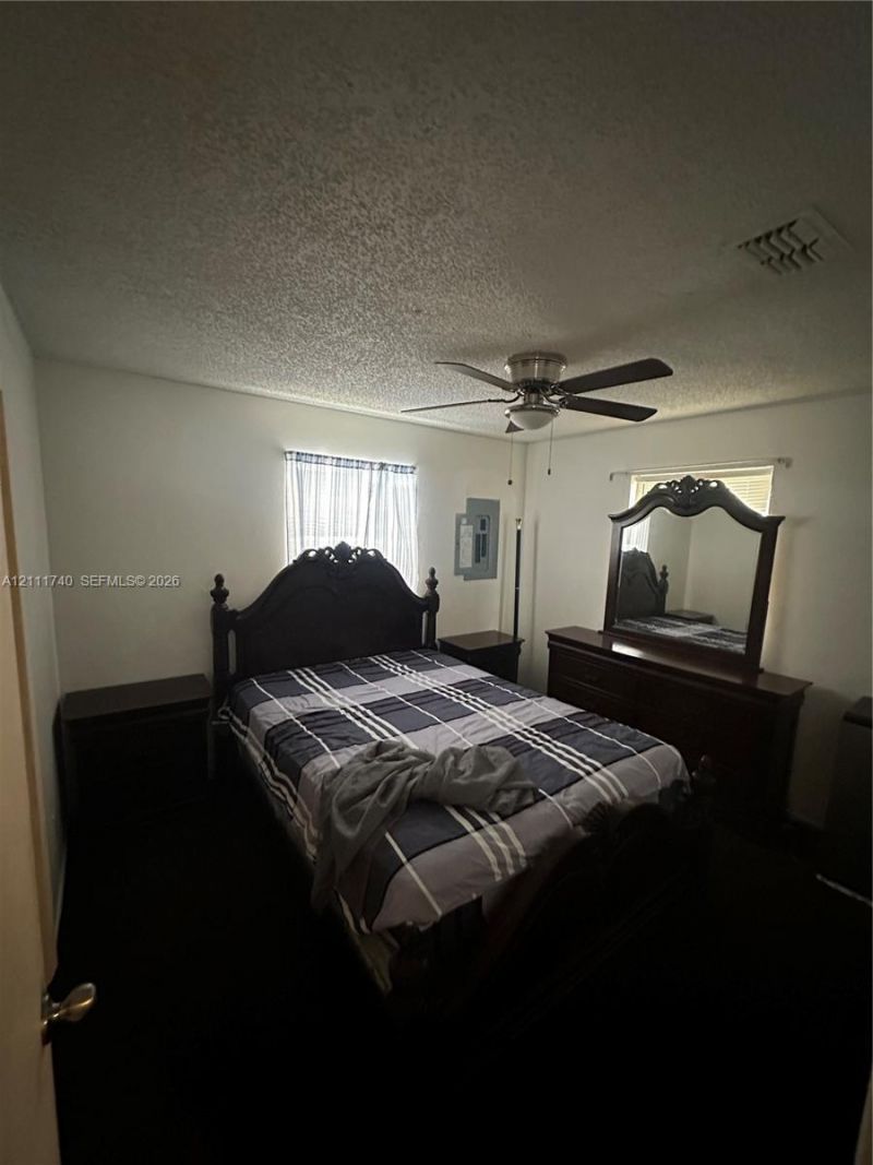 1564 W 20th St, Riviera Beach, FL 33404 Photo
