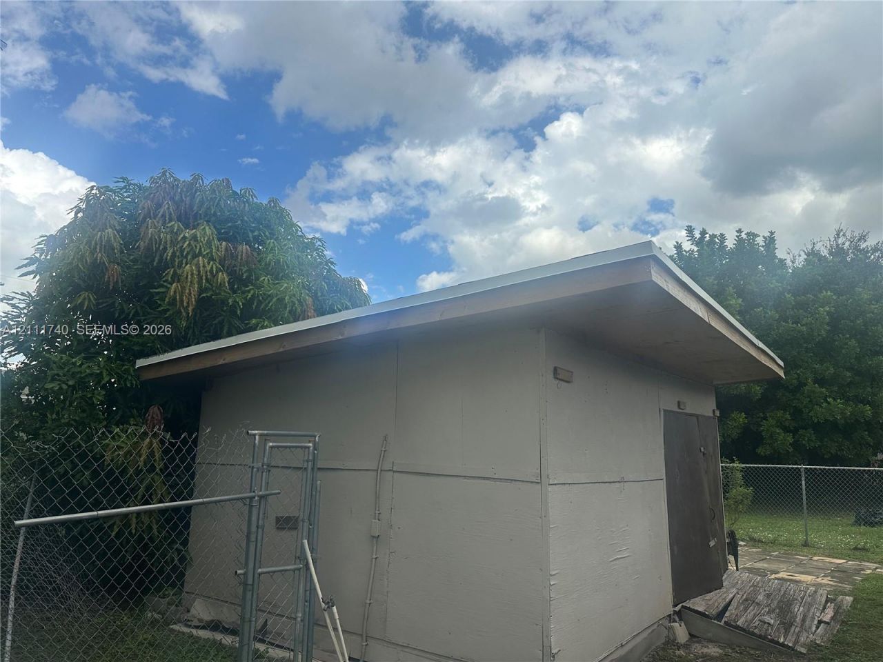 1564 W 20th St, Riviera Beach, FL 33404 Photo