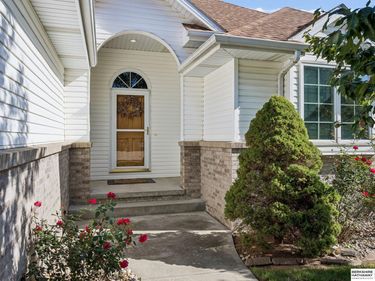 12407 S 217th Street, Gretna, NE 68028