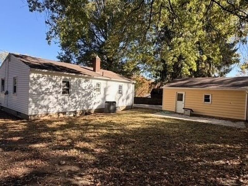 1860 Honodle Avenue , Akron, OH 44305 Photo 6