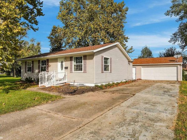 713 E Cedar Lane, Mount Pleasant, IA 52641
