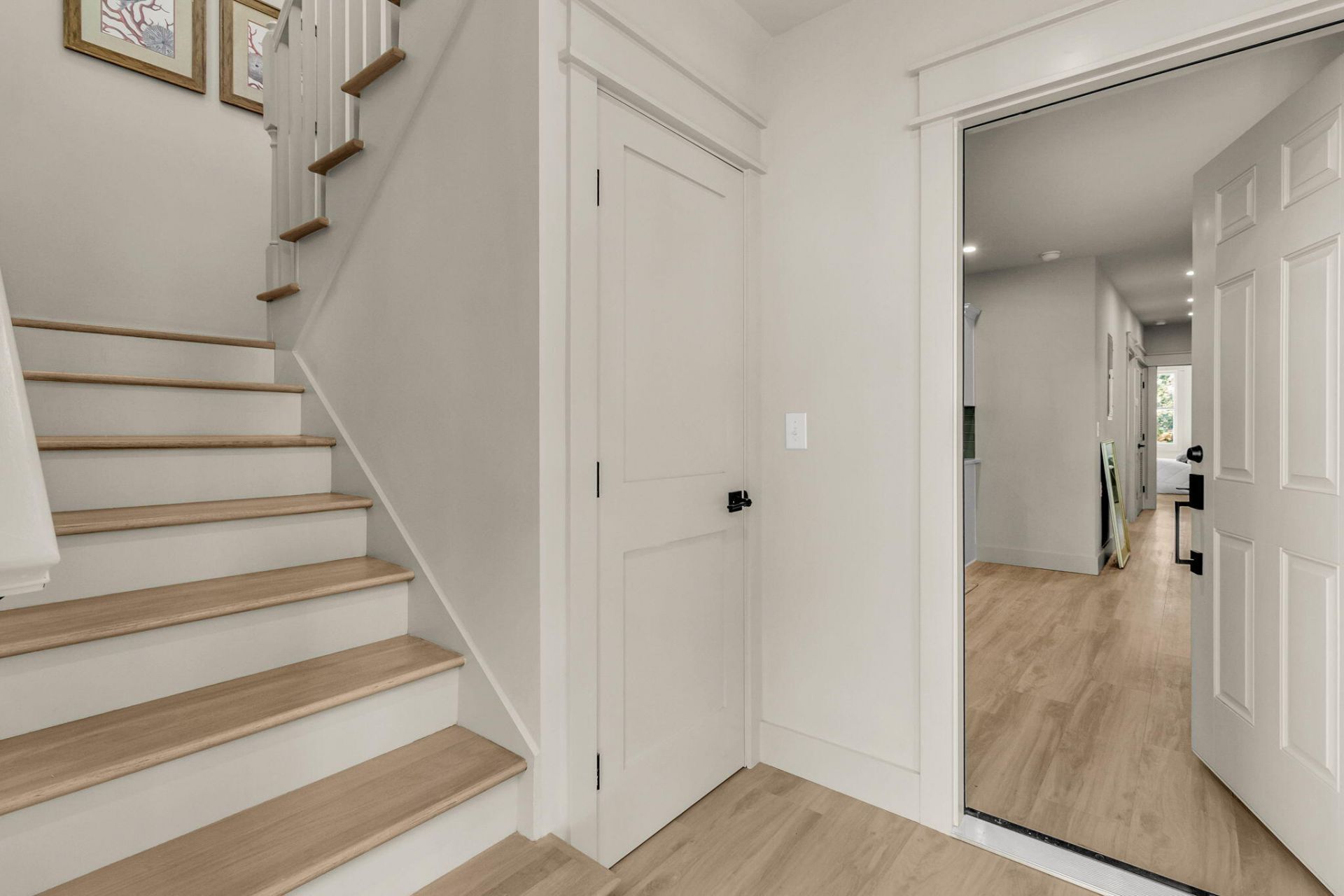 9 Aiken Street Photo 13