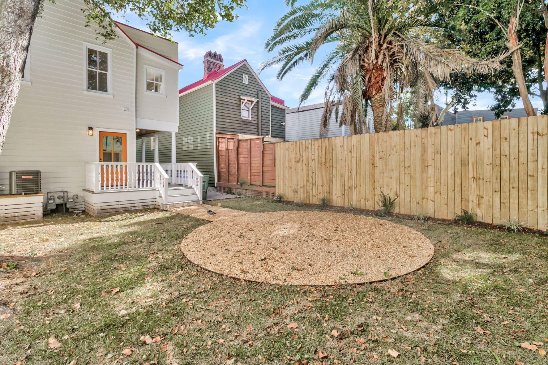 9 Aiken Street Photo 32