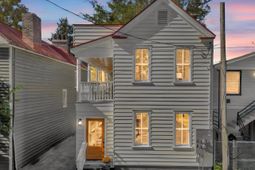 9 Aiken Street photo 4