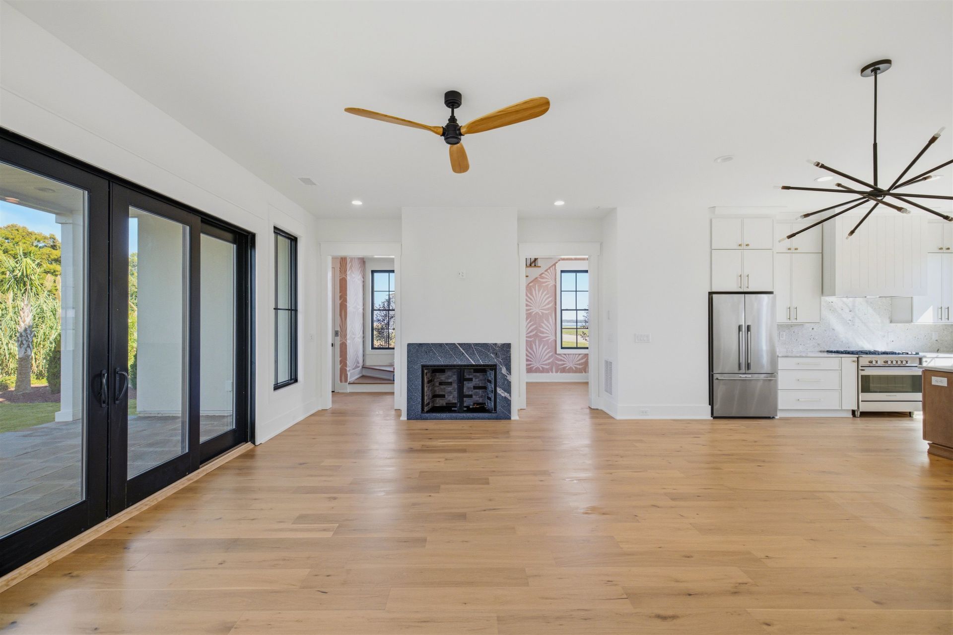 1521 Cravens St.  Photo 13