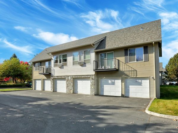 22855 E Country Vista Dr, Liberty Lake, WA 99019