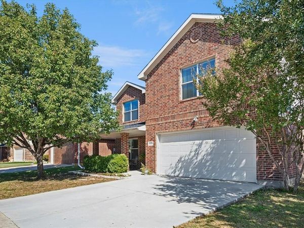 8828 Chaps Avenue , Fort Worth, TX 76244