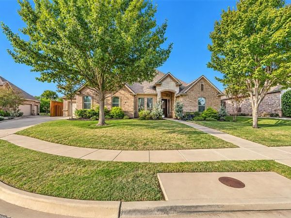 8629 Wishing Tree Lane, North Richland Hills, TX 76182