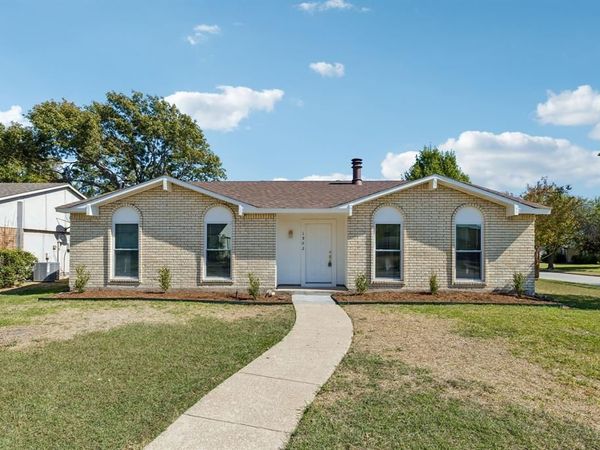 1902 Edna Smith Drive, Garland, TX 75040