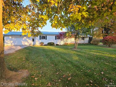 1811 Juhl Road, Elmer Township, Mi 48453