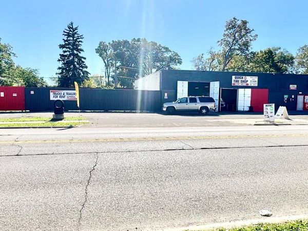 4300 E 7 Mile Road , Detroit, Mi 48234