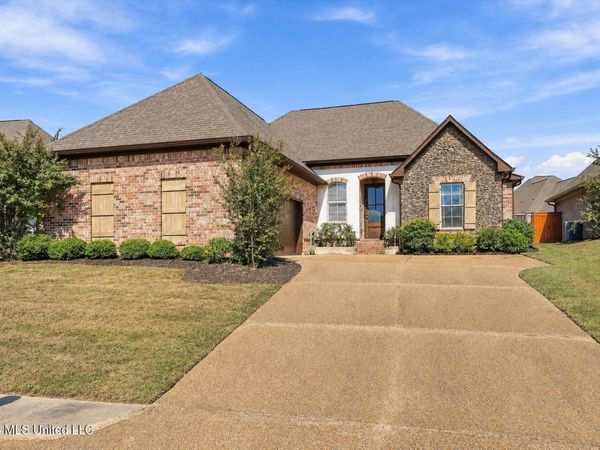 129 Amethyst Drive, Brandon, MS 39047
