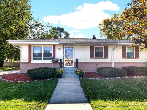 4919 55th St, Kenosha, WI 53144