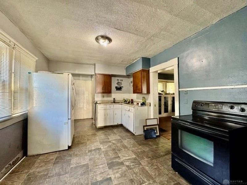 305 E Northern Avenue, Springfield, OH 45503 Photo 19