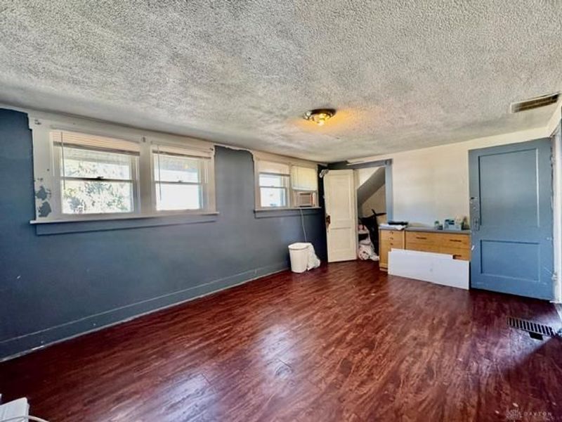 305 E Northern Avenue, Springfield, OH 45503 Photo 32