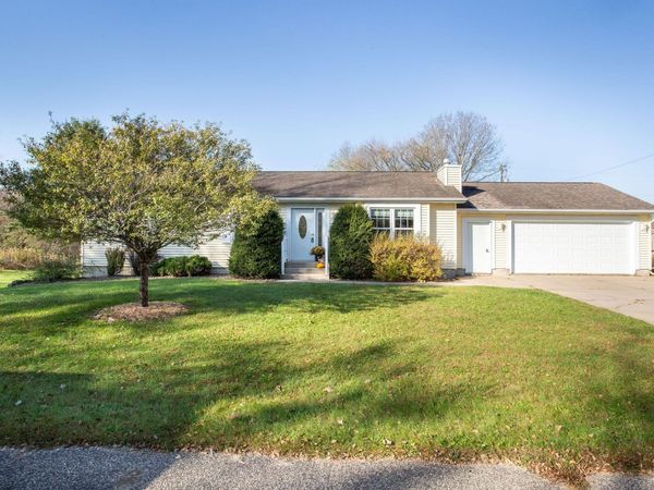 207 S Martin Street, Elmwood, WI 54740