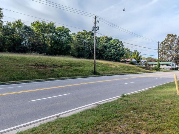 2118 E Morris Blvd , Morristown, TN 37813