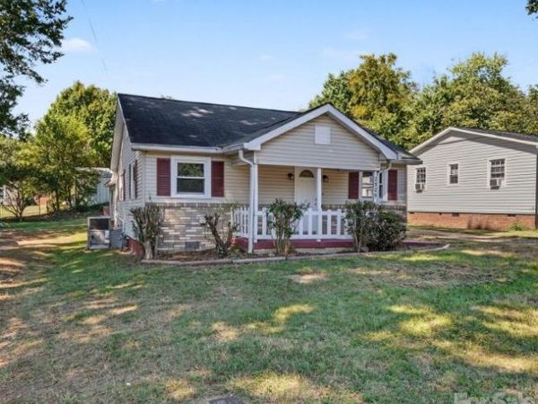 2909 Glendale Avenue , Kannapolis, NC 28081