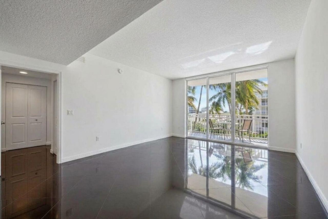 450 N Federal Highway, Unit 610, Boynton Beach, FL 33435 Photo
