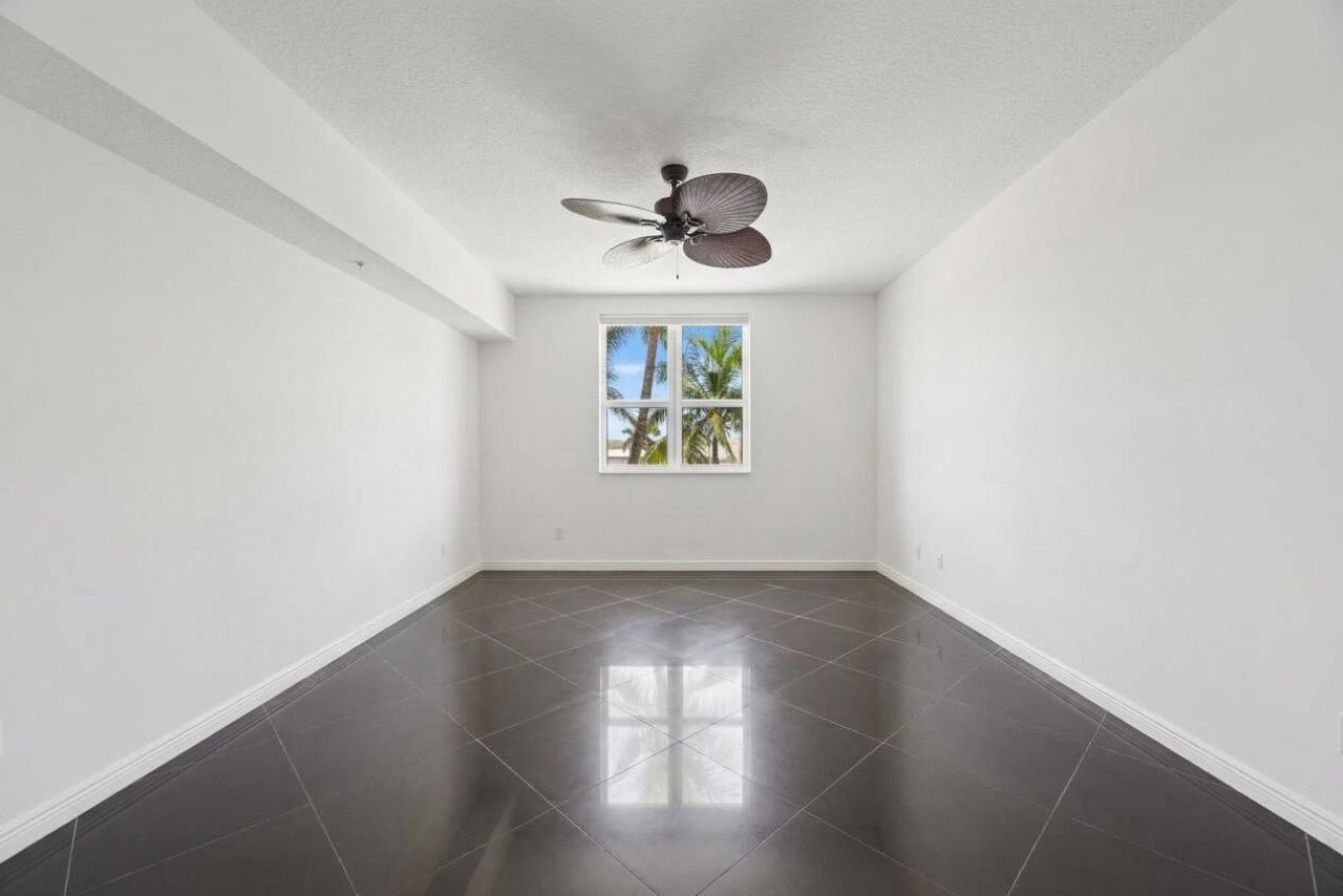 450 N Federal Highway, Unit 610, Boynton Beach, FL 33435 Photo