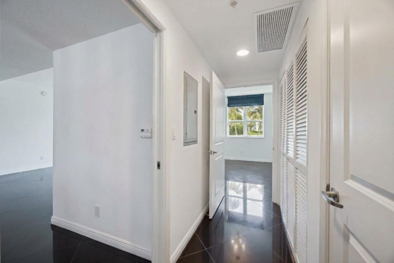450 N Federal Highway, Unit 610, Boynton Beach, FL 33435 Photo