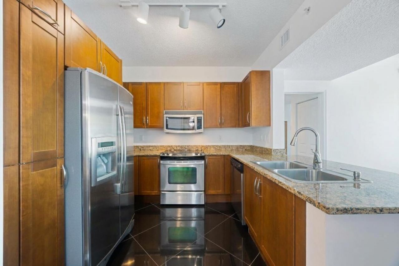 450 N Federal Highway, Unit 610, Boynton Beach, FL 33435 Photo