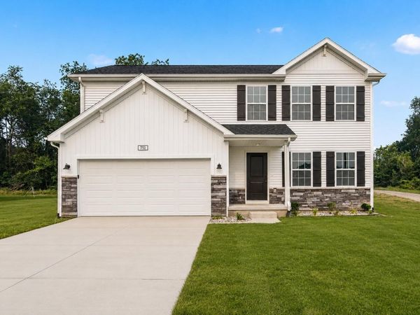 7093 Pileated Drive SE, Caledonia, MI 49316