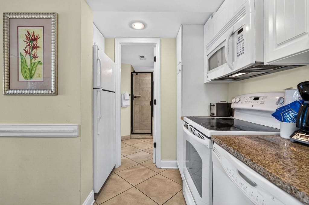 14290 Ocean Highway  Photo 11